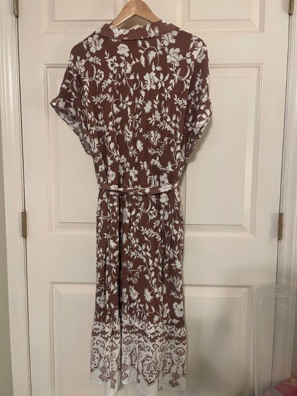 Embrace Boho Chic: Lucky Brand 2X Floral Button Front Tie Waist Midi Dress for C - Picture 5 of 8